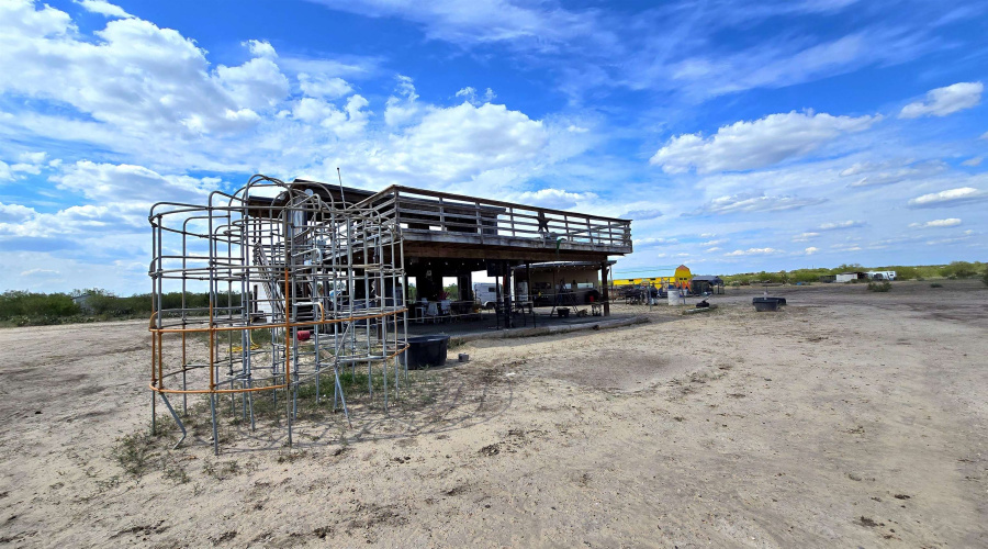 432 Sal si Puedes, Laredo, Texas 78046, ,Land,For Sale,432 Sal si Puedes,20254303