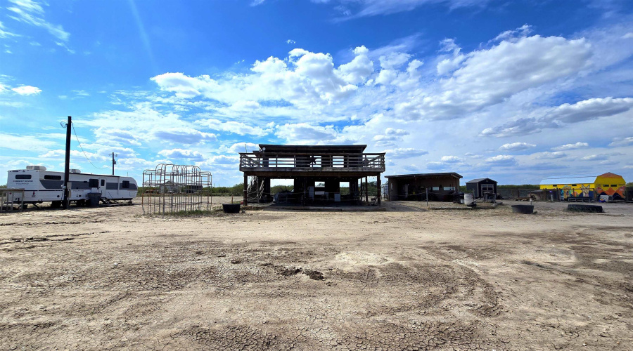 432 Sal si Puedes, Laredo, Texas 78046, ,Land,For Sale,432 Sal si Puedes,20254303