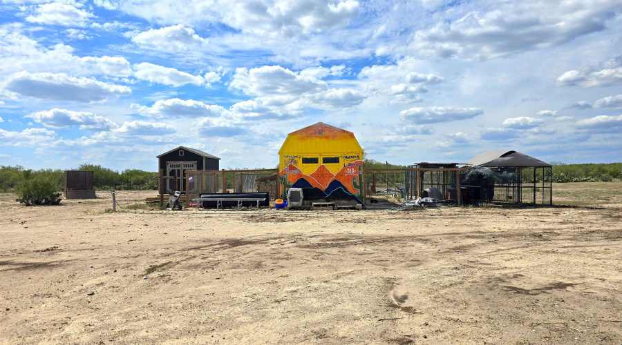 432 Sal si Puedes, Laredo, Texas 78046, ,Land,For Sale,432 Sal si Puedes,20254303