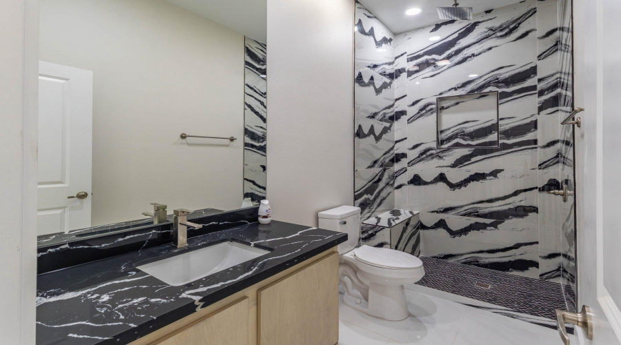 5508 Raven Dr., LAREDO, Texas 78046-0000, 4 Bedrooms Bedrooms, 5 Rooms Rooms,2 BathroomsBathrooms,Residential,For Sale,5508 Raven Dr.,20254112