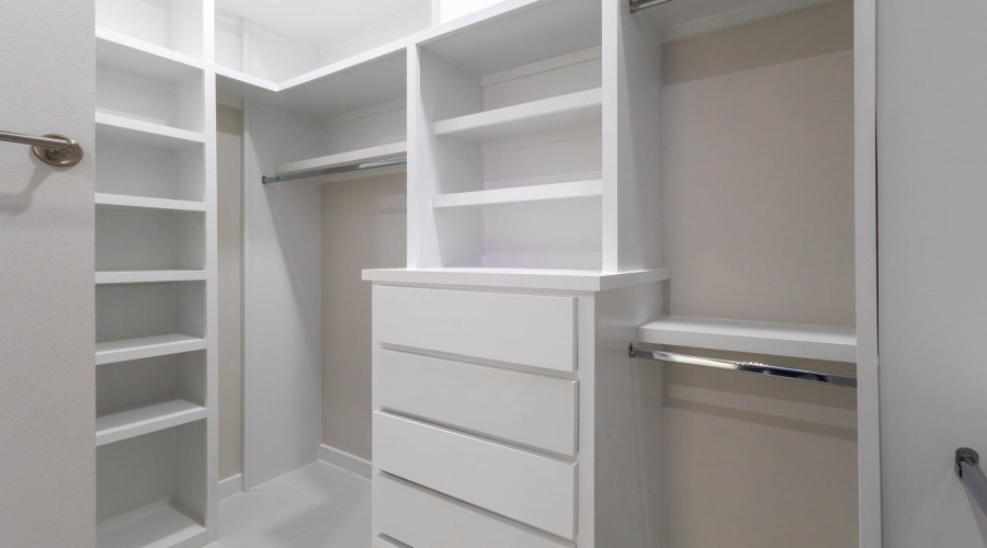 5508 Raven Dr., LAREDO, Texas 78046-0000, 4 Bedrooms Bedrooms, 5 Rooms Rooms,2 BathroomsBathrooms,Residential,For Sale,5508 Raven Dr.,20254112