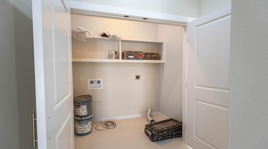 5508 Raven Dr., LAREDO, Texas 78046-0000, 4 Bedrooms Bedrooms, 5 Rooms Rooms,2 BathroomsBathrooms,Residential,For Sale,5508 Raven Dr.,20254112