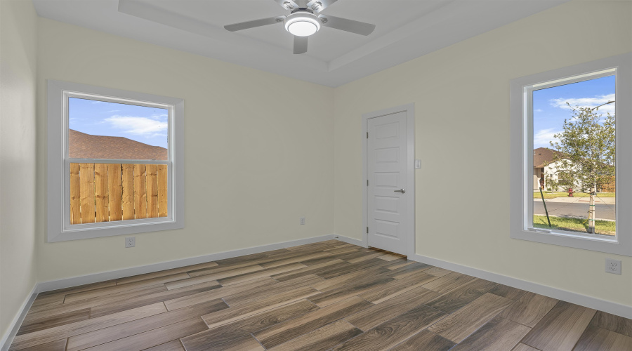 1330 El Caporal Dr., LAREDO, Texas 78046, 3 Bedrooms Bedrooms, 5 Rooms Rooms,2 BathroomsBathrooms,Residential,For Sale,1330 El Caporal Dr.,20254115