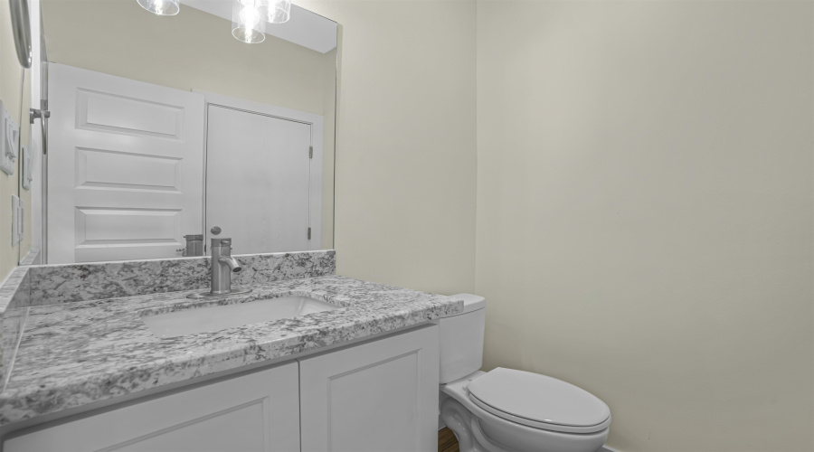 1330 El Caporal Dr., LAREDO, Texas 78046, 3 Bedrooms Bedrooms, 5 Rooms Rooms,2 BathroomsBathrooms,Residential,For Sale,1330 El Caporal Dr.,20254115