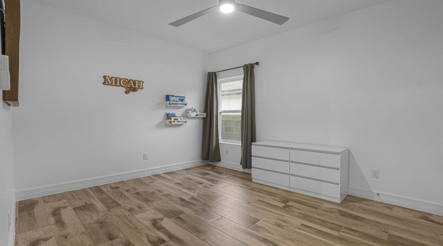 1416 Eagles LN, Laredo, Texas 78045, 3 Bedrooms Bedrooms, 6 Rooms Rooms,2 BathroomsBathrooms,Residential,For Rent,1416 Eagles LN,20254116