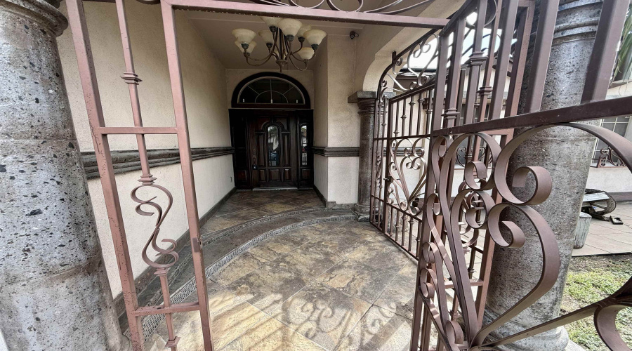 9666 White Wing Lp, Laredo, Texas 78045, 3 Bedrooms Bedrooms, 6 Rooms Rooms,3 BathroomsBathrooms,Residential,For Sale,9666 White Wing Lp,20254124