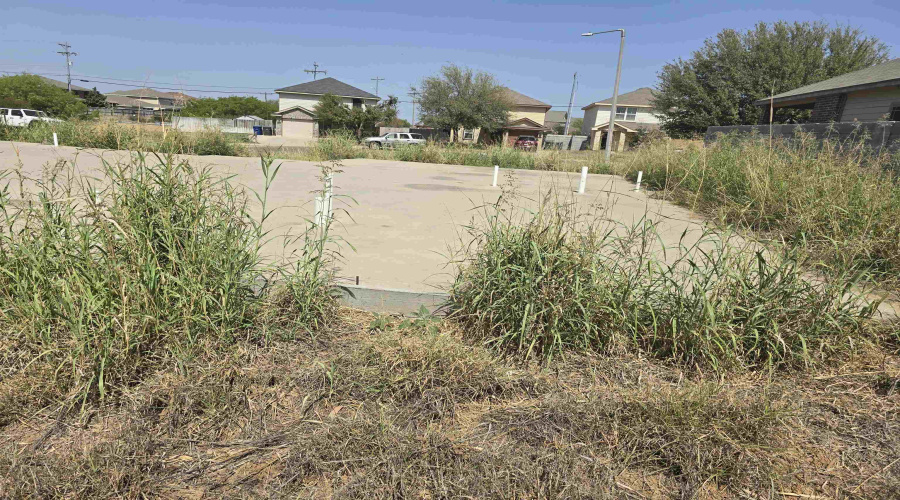 1903 Port Miami St, Laredo, Texas 78045-0000, ,Land,For Sale,1903 Port Miami St,20254345