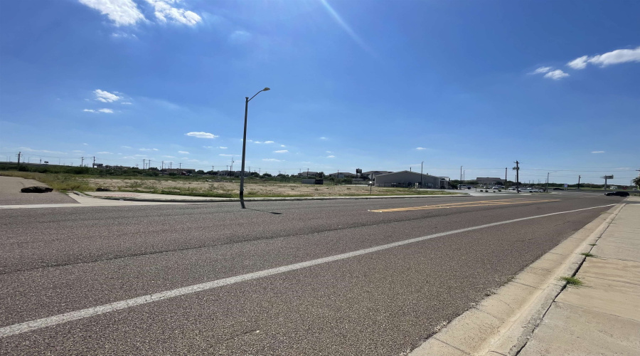 920 Galeria Dr., Laredo, Texas 78043-0000, ,Land,For Rent,920 Galeria Dr.,20254346