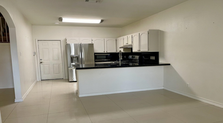 510 Shiloh Dr, Laredo, Texas 78045-6703, 3 Bedrooms Bedrooms, 6 Rooms Rooms,3 BathroomsBathrooms,Residential,For Rent,510 Shiloh Dr,20254133