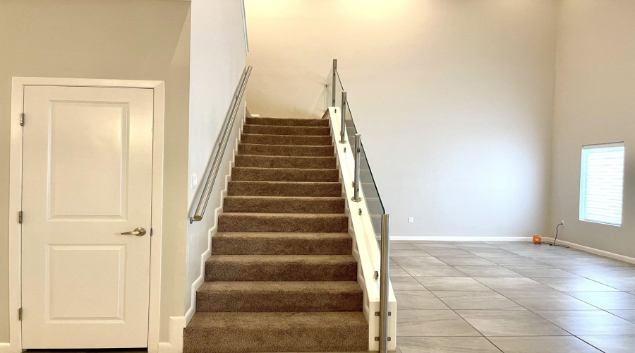 10902 International Blvd, Laredo, Texas 78045-6939, 3 Bedrooms Bedrooms, 6 Rooms Rooms,2 BathroomsBathrooms,Residential,For Rent,10902 International Blvd,20254134