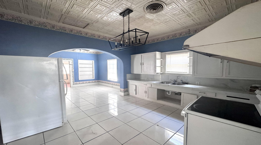 1805 Washington Washington St, LAREDO, Texas 78040-4313, 3 Bedrooms Bedrooms, 3 Rooms Rooms,2 BathroomsBathrooms,Residential,For Rent,1805 Washington Washington St,20254138
