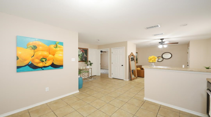 2918 Garfield St, lAREDO, Texas 78043, 2 Bedrooms Bedrooms, 4 Rooms Rooms,1 BathroomBathrooms,Residential,For Rent,2918 Garfield St,20254149