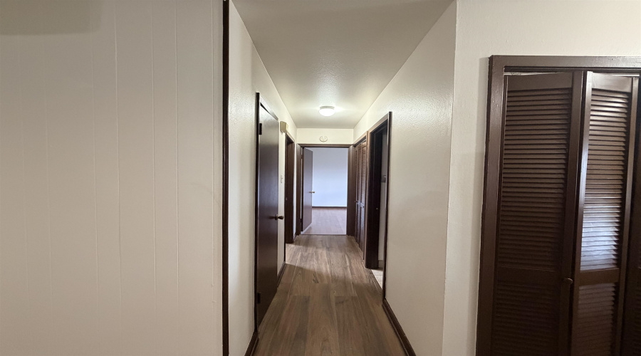 699 Banyan Ct W, Laredo, Texas 78041, 3 Bedrooms Bedrooms, 5 Rooms Rooms,1 BathroomBathrooms,Residential,For Sale,699 Banyan Ct W,20254155
