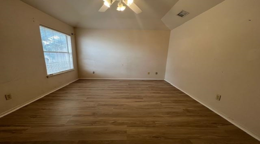 510 Shiloh Dr, LAREDO, Texas 78045, 3 Bedrooms Bedrooms, 5 Rooms Rooms,2 BathroomsBathrooms,Residential,For Rent,510 Shiloh Dr,20254156