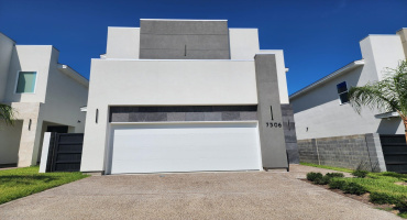 7506 Cresta Bella Street, Laredo, Texas 78041, 3 Bedrooms Bedrooms, 4 Rooms Rooms,2 BathroomsBathrooms,Residential,For Rent,7506 Cresta Bella Street,20254163