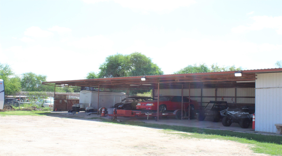 5508 E Saunders St, LAREDO, Texas 78041, ,Land,For Sale,5508 E Saunders St,20254410