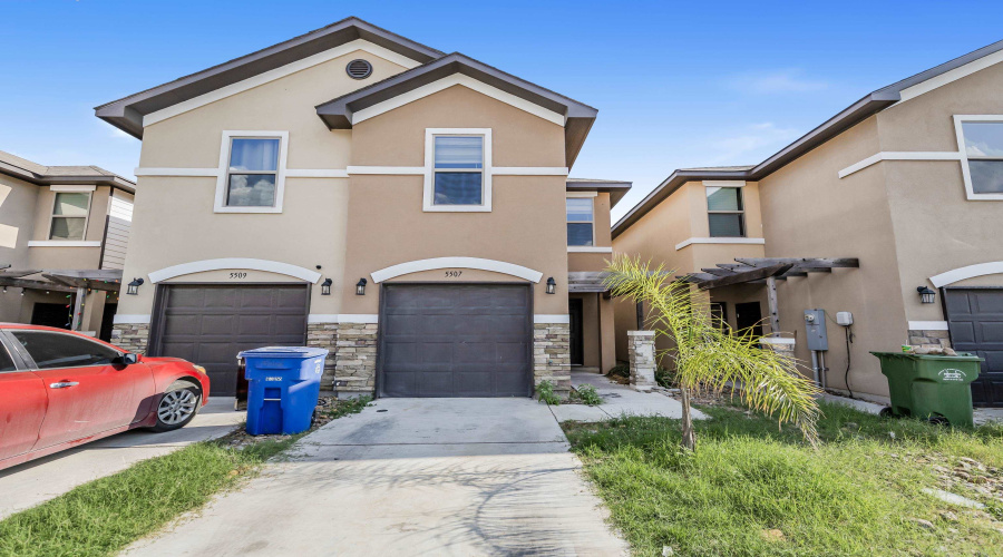 5507 Montevista Dr., Laredo, Texas 78041, 3 Bedrooms Bedrooms, 3 Rooms Rooms,2 BathroomsBathrooms,Residential,For Rent,5507 Montevista Dr.,20254183