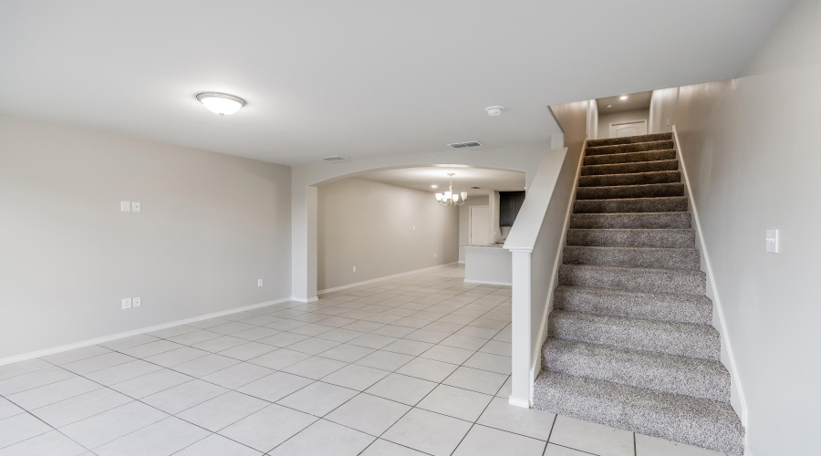 5507 Montevista Dr., Laredo, Texas 78041, 3 Bedrooms Bedrooms, 3 Rooms Rooms,2 BathroomsBathrooms,Residential,For Rent,5507 Montevista Dr.,20254183