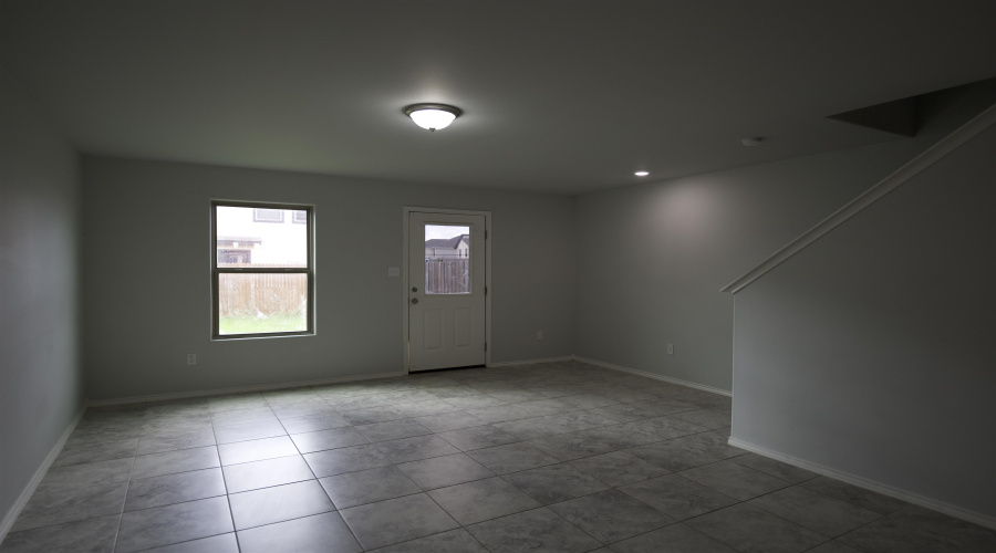 1109 Port Texas Dr., Laredo, Texas 78045, 3 Bedrooms Bedrooms, 3 Rooms Rooms,2 BathroomsBathrooms,Residential,For Rent,1109 Port Texas Dr.,20254184