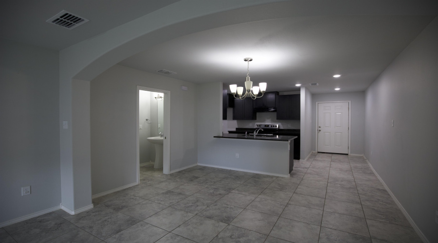 1109 Port Texas Dr., Laredo, Texas 78045, 3 Bedrooms Bedrooms, 3 Rooms Rooms,2 BathroomsBathrooms,Residential,For Rent,1109 Port Texas Dr.,20254184