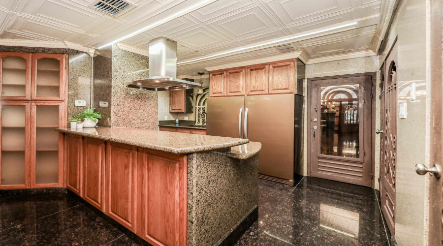 5500 McPherson Rd, Laredo, Texas 78041, 2 Bedrooms Bedrooms, 5 Rooms Rooms,1 BathroomBathrooms,Residential,For Sale,5500 McPherson Rd,20254198