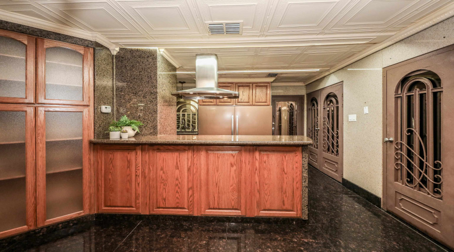 5500 McPherson Rd, Laredo, Texas 78041, 2 Bedrooms Bedrooms, 5 Rooms Rooms,1 BathroomBathrooms,Residential,For Sale,5500 McPherson Rd,20254198