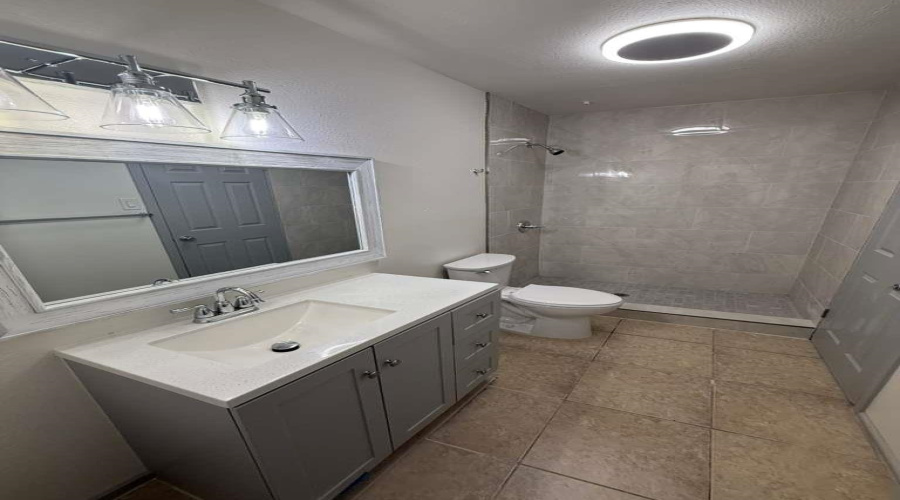 5500 McPherson Rd, Laredo, Texas 78041, 2 Bedrooms Bedrooms, 4 Rooms Rooms,1 BathroomBathrooms,Residential,For Sale,5500 McPherson Rd,20254200