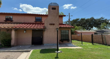 5500 McPherson Rd, Laredo, Texas 78041, 2 Bedrooms Bedrooms, 4 Rooms Rooms,1 BathroomBathrooms,Residential,For Sale,5500 McPherson Rd,20254200