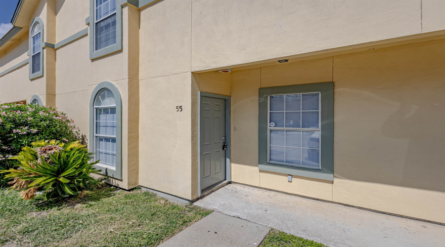 1000 Ranchway Dr, LAREDO, Texas 78045, 3 Bedrooms Bedrooms, 5 Rooms Rooms,3 BathroomsBathrooms,Residential,For Rent,1000 Ranchway Dr,20254201