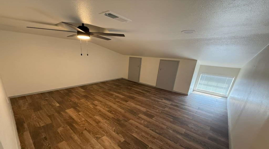 5500 McPherson Rd, Laredo, Texas 78041, 2 Bedrooms Bedrooms, 4 Rooms Rooms,2 BathroomsBathrooms,Residential,For Sale,5500 McPherson Rd,20254202