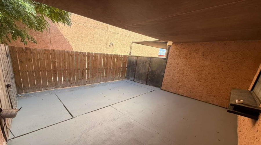 5500 McPherson Rd, Laredo, Texas 78041, 2 Bedrooms Bedrooms, 4 Rooms Rooms,2 BathroomsBathrooms,Residential,For Sale,5500 McPherson Rd,20254202