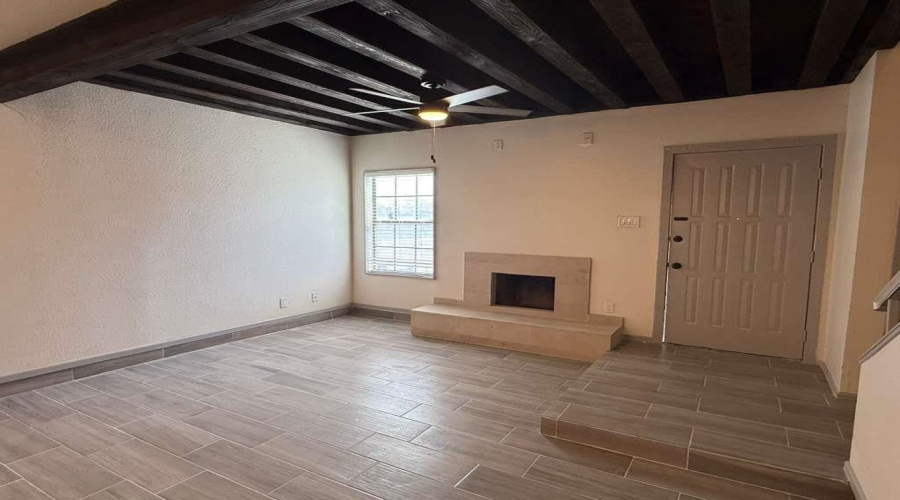 5500 McPherson Rd, Laredo, Texas 78041, 2 Bedrooms Bedrooms, 4 Rooms Rooms,2 BathroomsBathrooms,Residential,For Sale,5500 McPherson Rd,20254202