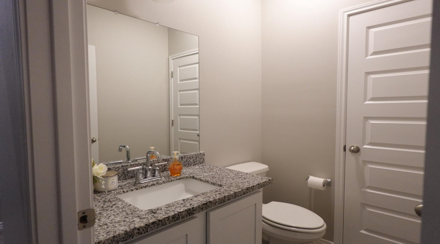4214 Helena Dr., Laredo, Texas 78046, 5 Bedrooms Bedrooms, 7 Rooms Rooms,2 BathroomsBathrooms,Residential,For Sale,4214 Helena Dr.,20254204