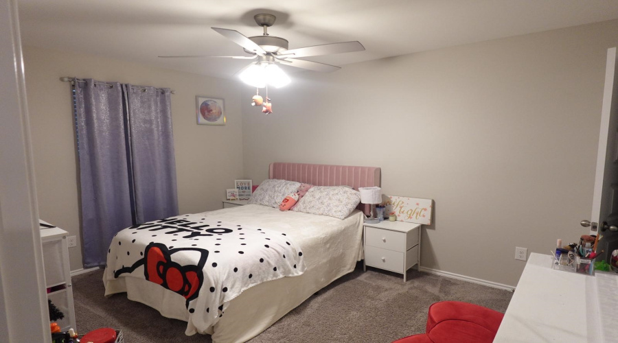 4214 Helena Dr., Laredo, Texas 78046, 5 Bedrooms Bedrooms, 7 Rooms Rooms,2 BathroomsBathrooms,Residential,For Sale,4214 Helena Dr.,20254204