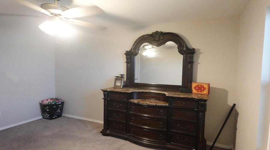 4214 Helena Dr., Laredo, Texas 78046, 5 Bedrooms Bedrooms, 7 Rooms Rooms,2 BathroomsBathrooms,Residential,For Sale,4214 Helena Dr.,20254204