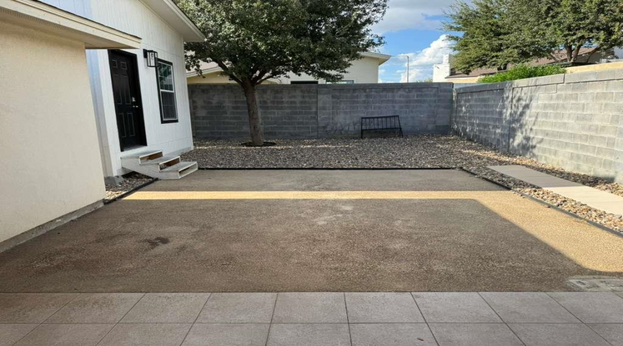 4014 Shahram Dr, Laredo, Texas 78045, 3 Bedrooms Bedrooms, 7 Rooms Rooms,2 BathroomsBathrooms,Residential,For Sale,4014 Shahram Dr,20254207