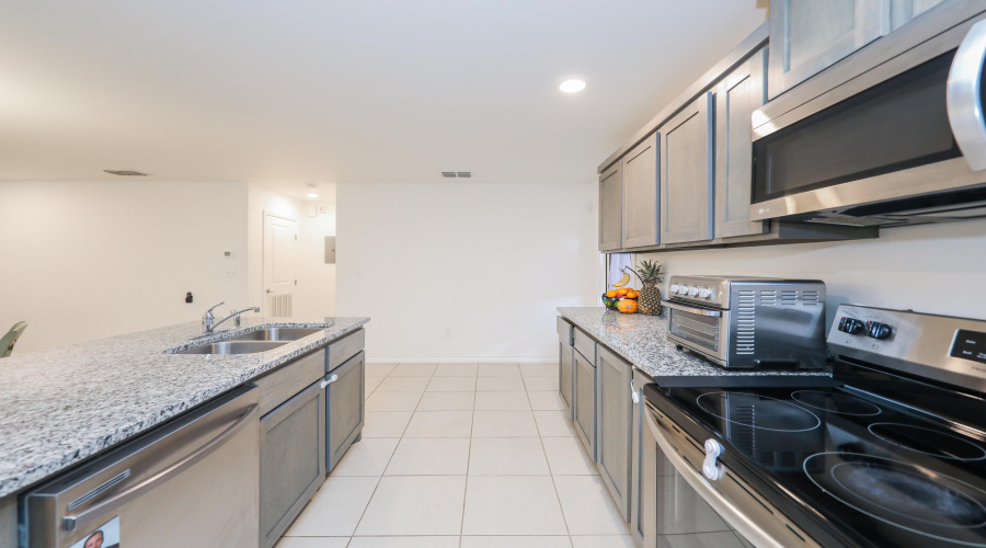 3717 Jesus Dimas, Laredo, Texas 78046, 3 Bedrooms Bedrooms, 5 Rooms Rooms,2 BathroomsBathrooms,Residential,For Sale,3717 Jesus Dimas,20254214