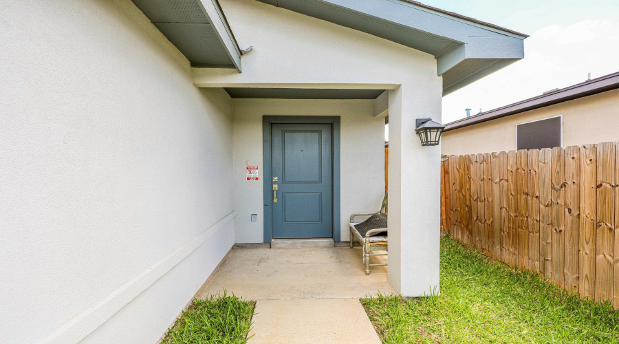 3717 Jesus Dimas, Laredo, Texas 78046, 3 Bedrooms Bedrooms, 5 Rooms Rooms,2 BathroomsBathrooms,Residential,For Sale,3717 Jesus Dimas,20254214