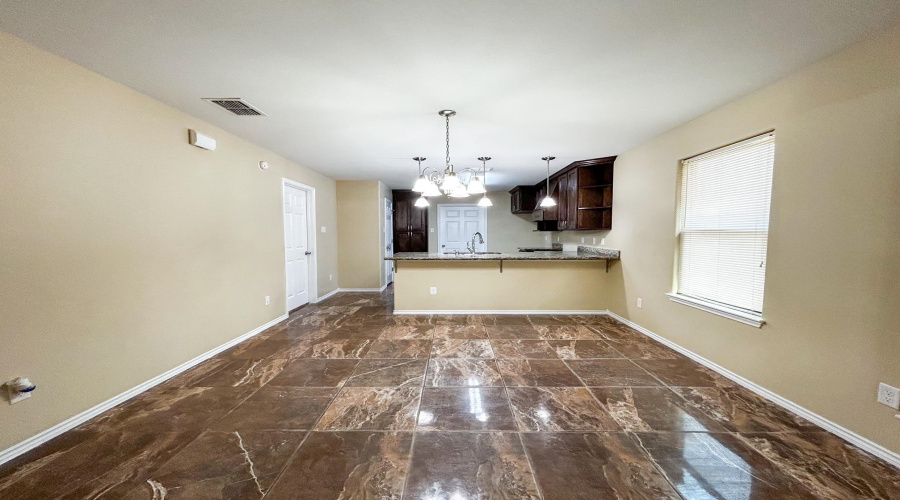 4409 Gloria Dr., LAREDO, Texas 78046, 4 Bedrooms Bedrooms, 6 Rooms Rooms,2 BathroomsBathrooms,Residential,For Sale,4409 Gloria Dr.,20254220