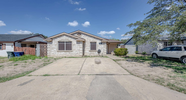 1416 Road Runner St, LAREDO, Texas 78045, 3 Bedrooms Bedrooms, 6 Rooms Rooms,2 BathroomsBathrooms,Residential,For Rent,1416 Road Runner St,20254229