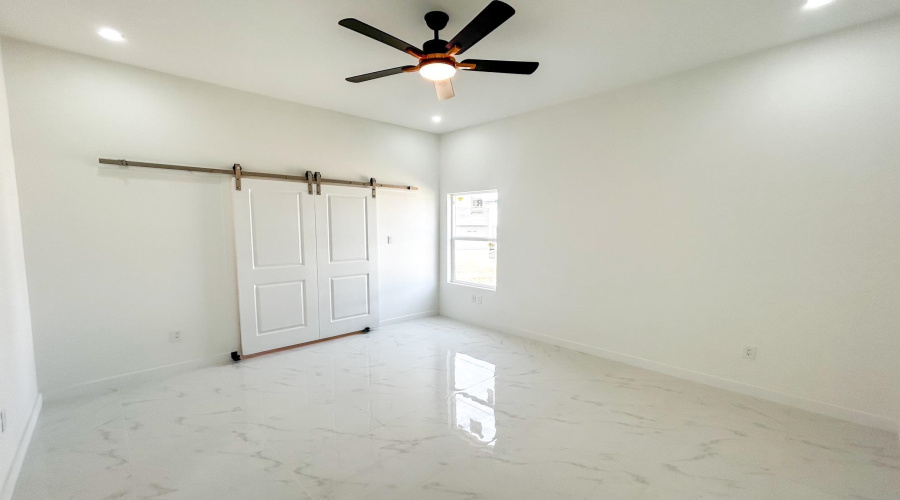 1704 Cordova Dr., Laredo, Texas 78046, 3 Bedrooms Bedrooms, 4 Rooms Rooms,2 BathroomsBathrooms,Residential,For Sale,1704 Cordova Dr.,20254237