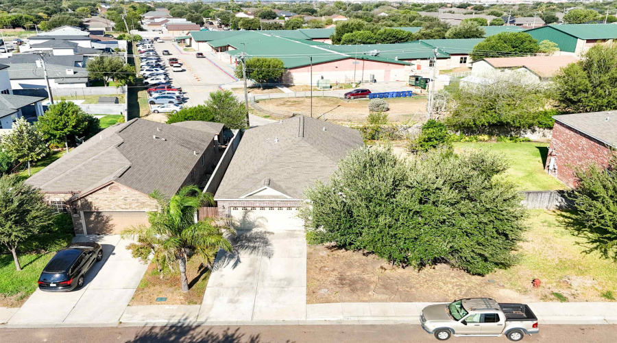 11308 Granados St, Laredo, Texas 78045, 4 Bedrooms Bedrooms, 6 Rooms Rooms,2 BathroomsBathrooms,Residential,For Sale,11308 Granados St,20254240