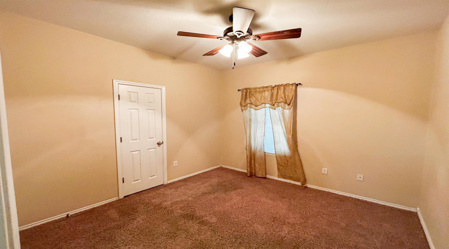 11308 Granados St, Laredo, Texas 78045, 4 Bedrooms Bedrooms, 6 Rooms Rooms,2 BathroomsBathrooms,Residential,For Sale,11308 Granados St,20254240