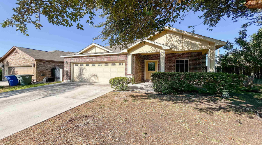 11308 Granados St, Laredo, Texas 78045, 4 Bedrooms Bedrooms, 6 Rooms Rooms,2 BathroomsBathrooms,Residential,For Sale,11308 Granados St,20254240