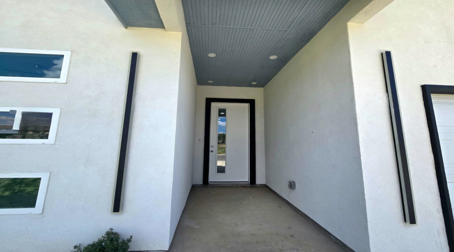219 Lusitano Dr., Laredo, Texas 78046, 3 Bedrooms Bedrooms, 5 Rooms Rooms,2 BathroomsBathrooms,Residential,For Sale,219 Lusitano Dr.,20254245