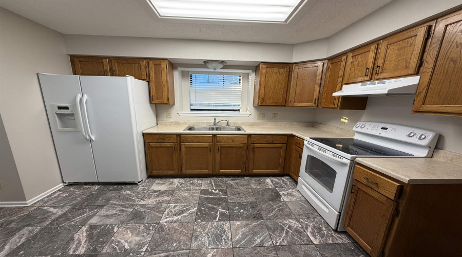 8704 Puerto Isabel, Laredo, Texas 78045, 3 Bedrooms Bedrooms, 5 Rooms Rooms,2 BathroomsBathrooms,Residential,For Rent,8704 Puerto Isabel,20254248