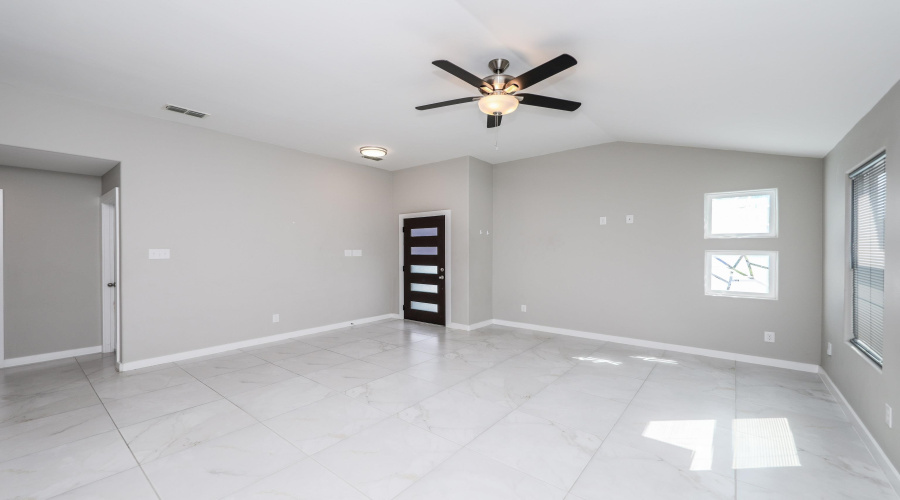 7106 El Meson Dr, LAREDO, Texas 78046, 3 Bedrooms Bedrooms, 6 Rooms Rooms,2 BathroomsBathrooms,Residential,For Rent,7106 El Meson Dr,20254259