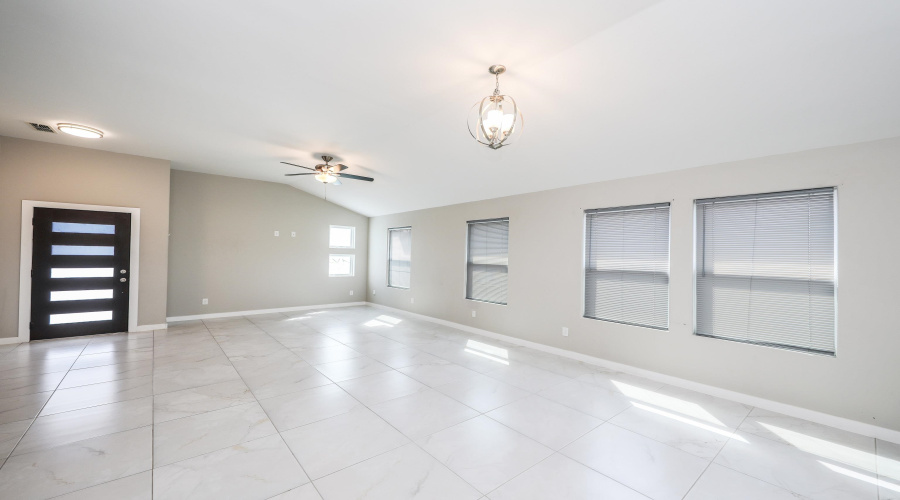 7106 El Meson Dr, LAREDO, Texas 78046, 3 Bedrooms Bedrooms, 6 Rooms Rooms,2 BathroomsBathrooms,Residential,For Rent,7106 El Meson Dr,20254259