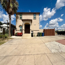 4514 Fall Dr, Laredo, Texas 78046, 4 Bedrooms Bedrooms, 6 Rooms Rooms,2 BathroomsBathrooms,Residential,For Sale,4514 Fall Dr,20254262