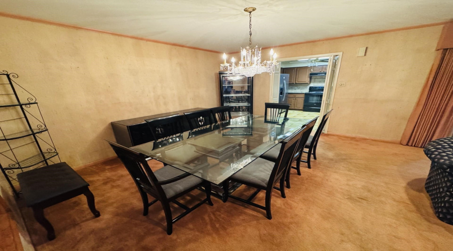 1005 E Del Mar Blvd, Laredo, Texas 78041, 3 Bedrooms Bedrooms, 8 Rooms Rooms,3 BathroomsBathrooms,Residential,For Sale,1005 E Del Mar Blvd,20254264